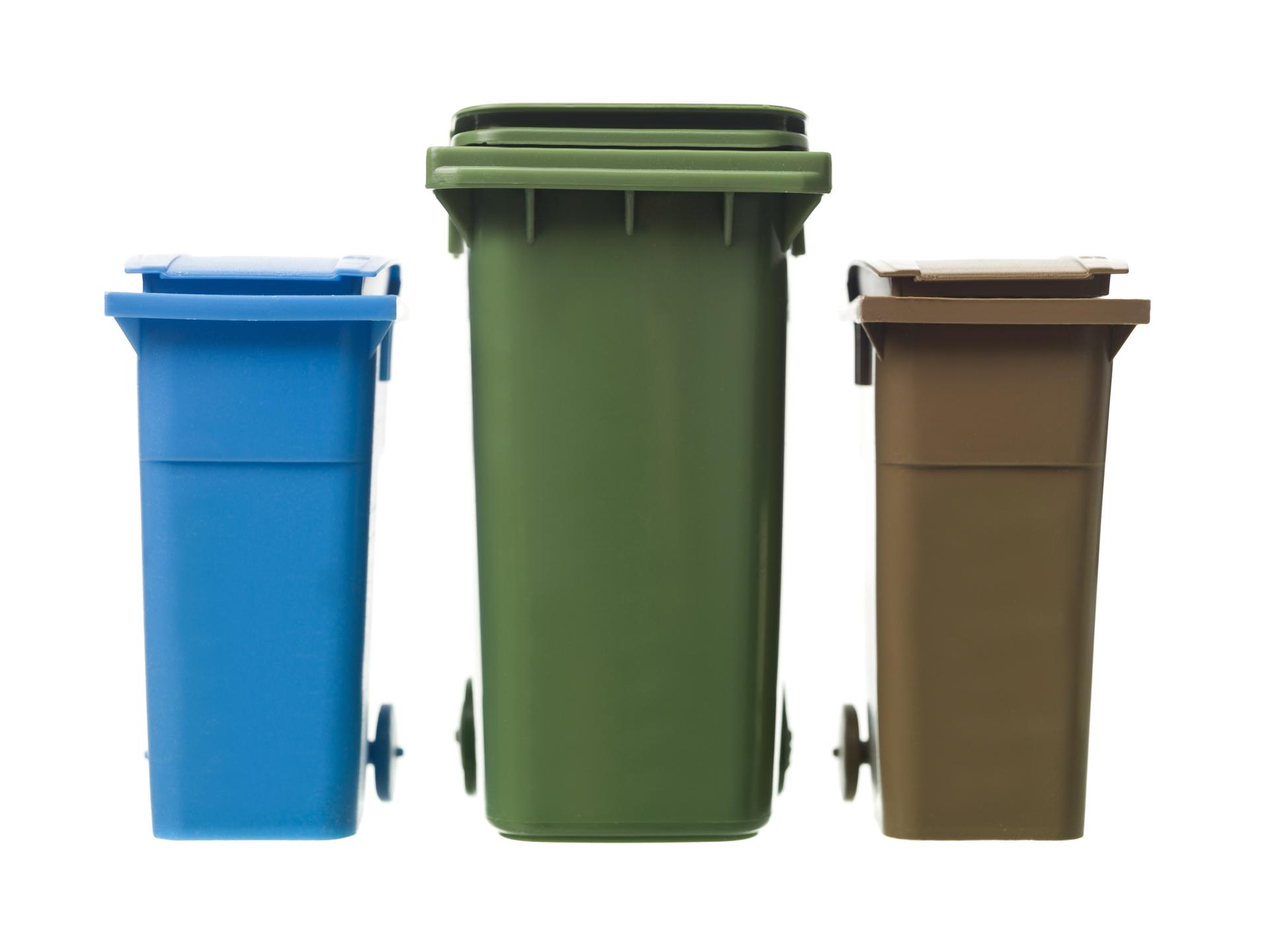 8808887-three-recycling-bins