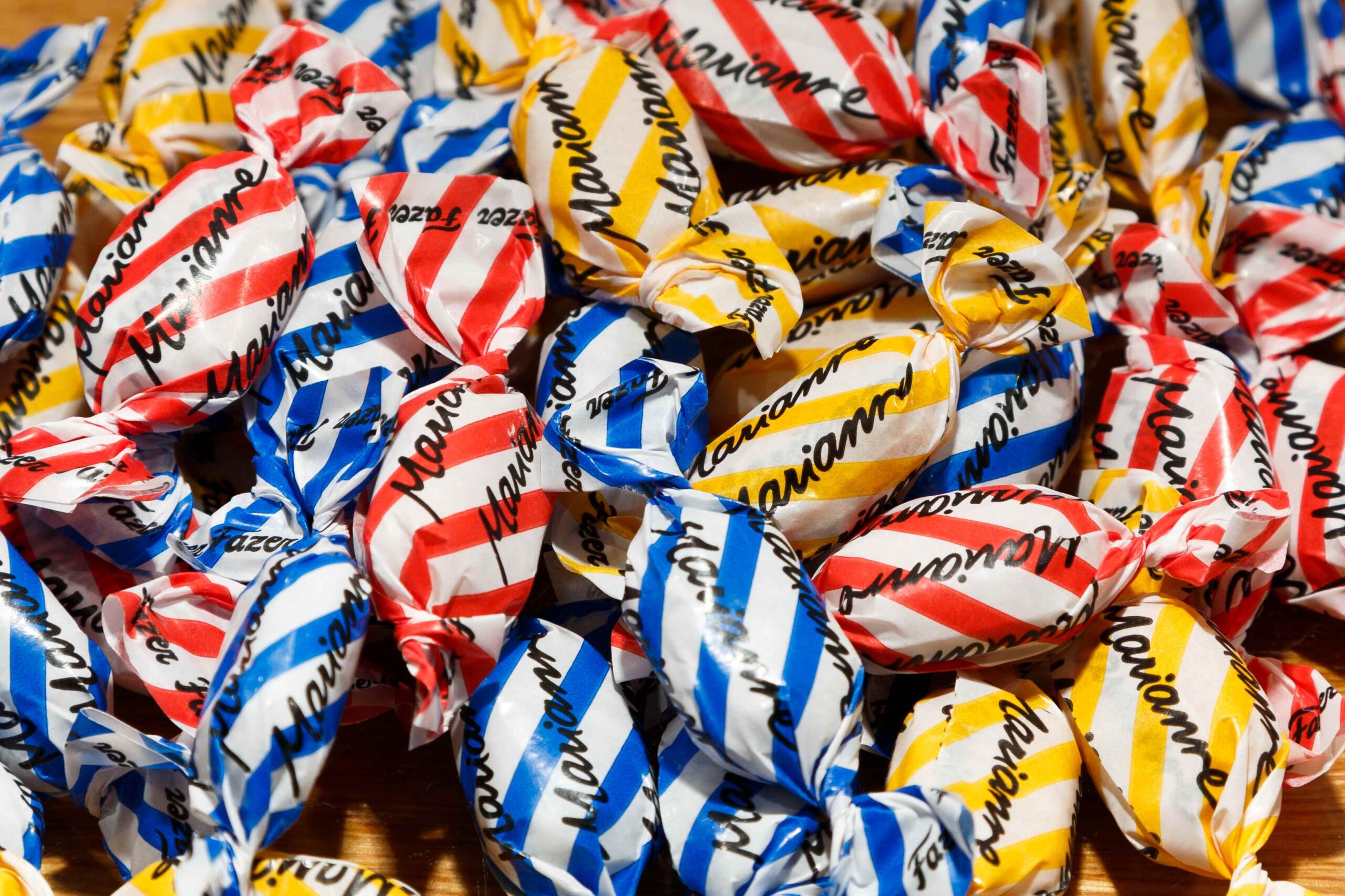 mp13731902-marianne-godis